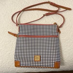 Dooney& Burke crossbody purse 10x10 navy check pattern with red zipper accents